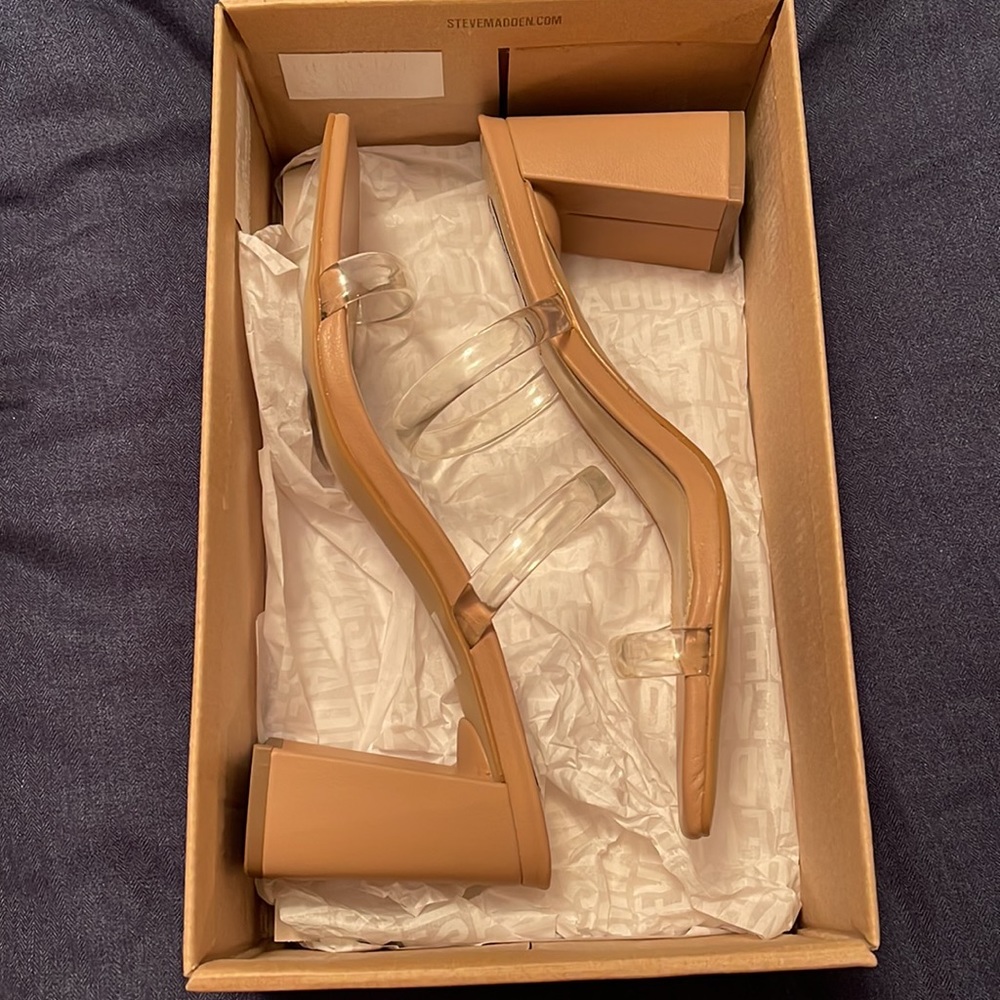 Steve Madden sandals